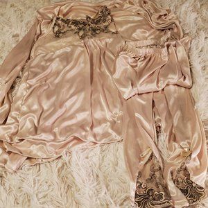 Light pink silk sleeveless tops, pants and robe with a small amount of embroider